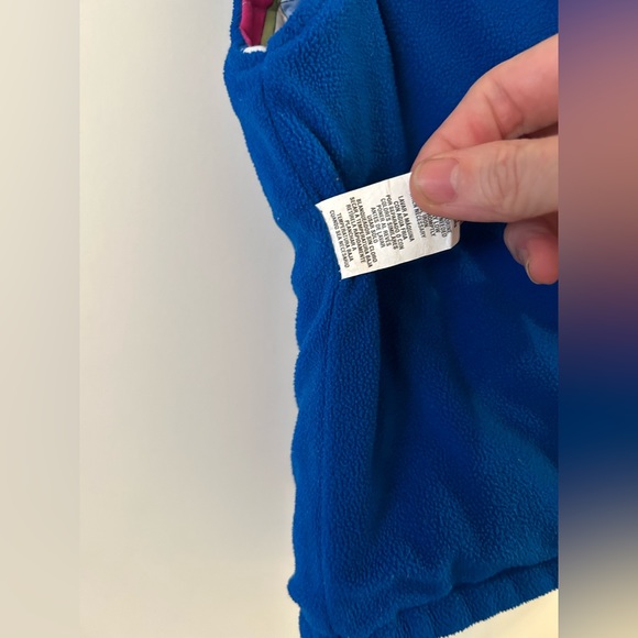 The Children’s Place colorful puffer vest. Sz 4T - Picture 5 of 7